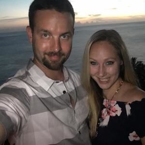 Meet your Posher, Christina